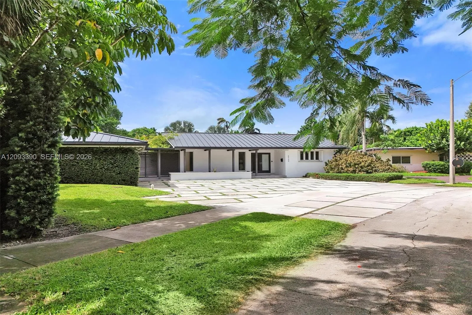 En Venta 20100 NE 20th Court, Miami, FL 33179, Miami, FL 33179