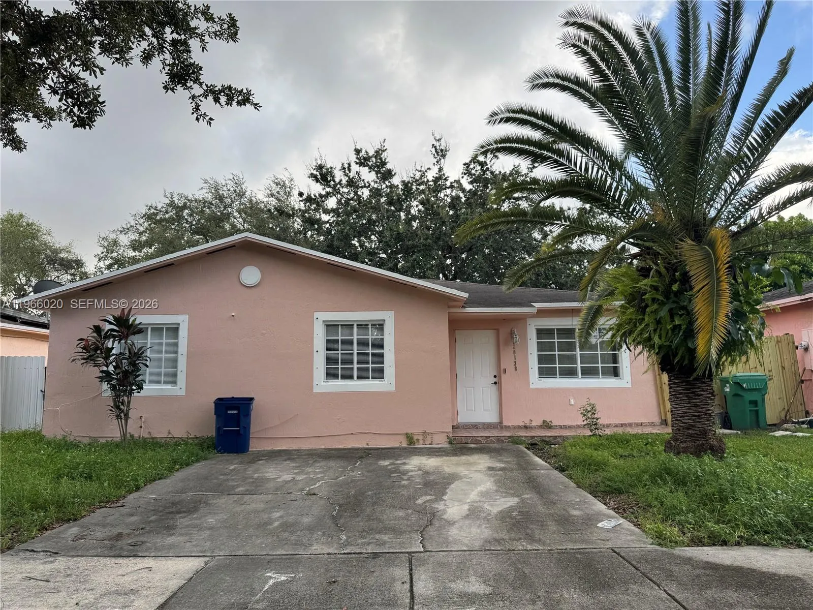 Foto de propiedad en 20138 NW 38th Place, Miami Gardens, FL 33055 Miami Gardens con MLS# 