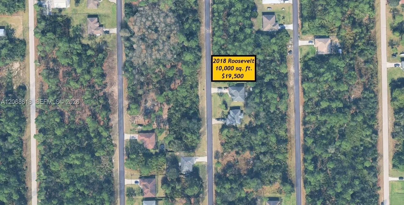 Foto de propiedad en 2018 Roosevelt Avenue, FL 33920  con MLS# 