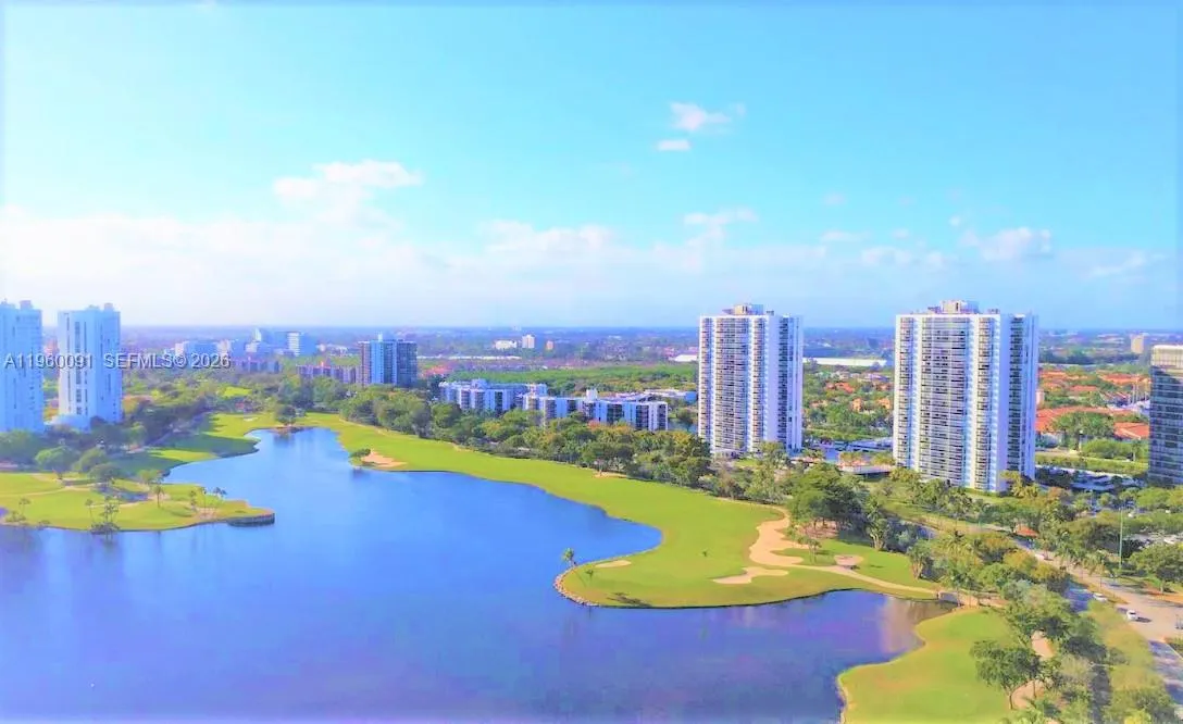 Foto de propiedad en 20185 E Country Club Drive 2505, Aventura, FL 33180 Aventura con MLS# 