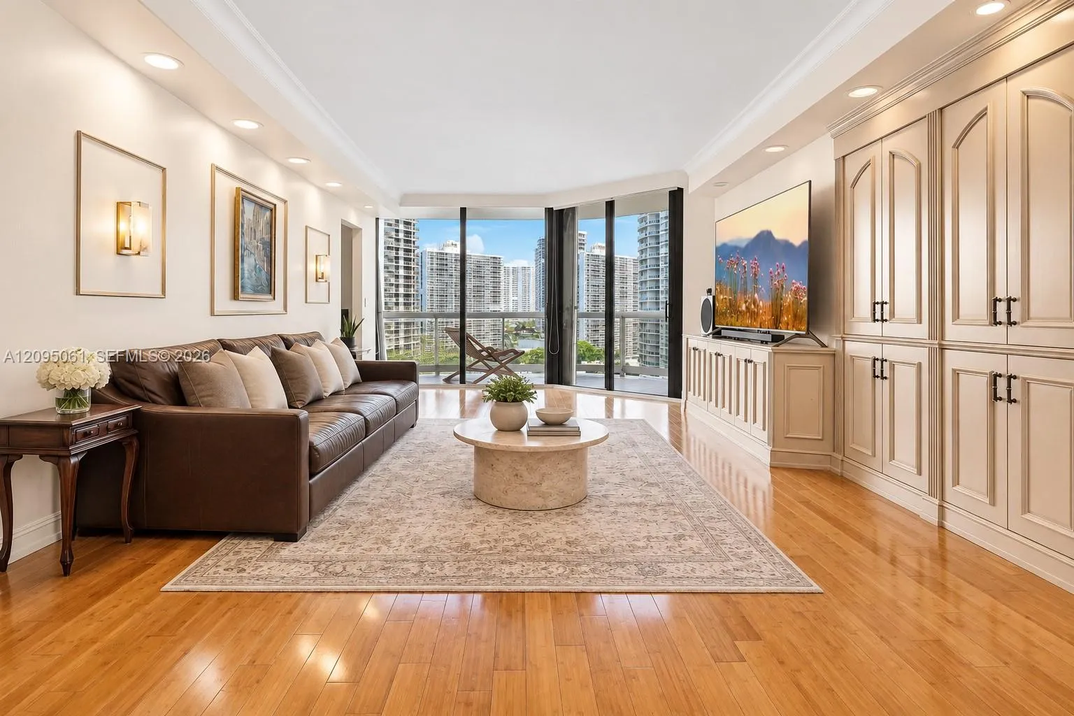 En Venta 20191 E Country Club Drive 1102, Aventura, FL 33180, Aventura, FL 33180