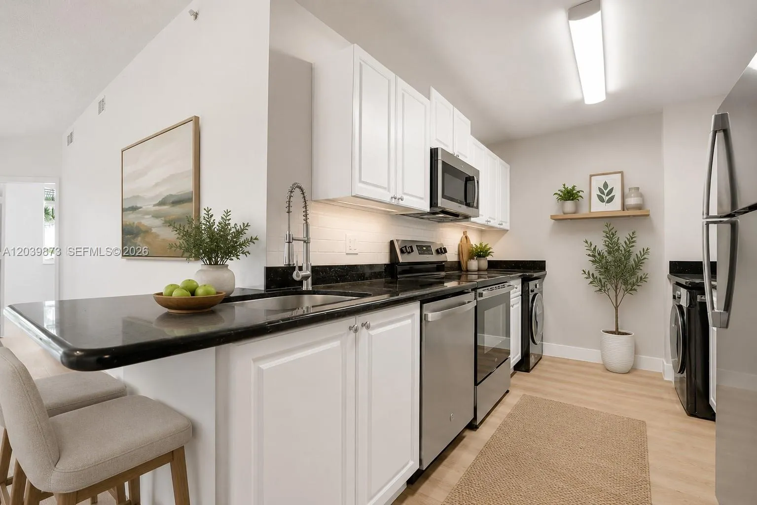 Foto de propiedad en 2020 Greenview Shores Boulevard 109, Wellington, FL 33414 Wellington con MLS# 