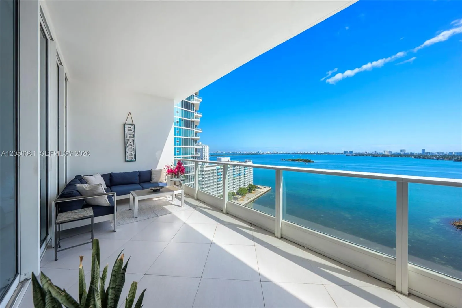 En Renta 2020 N Bayshore Drive 1908, Miami, FL 33137, Miami, FL 33137