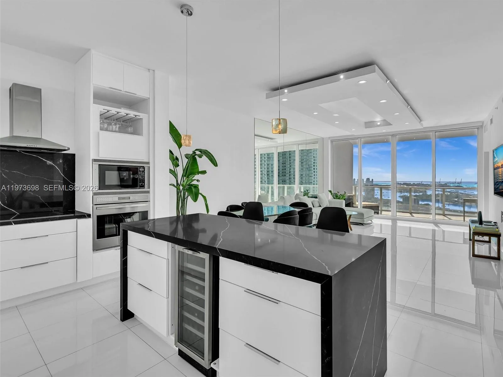 En Renta 2020 N Bayshore Drive 3303, Miami, FL 33137, Miami, FL 33137