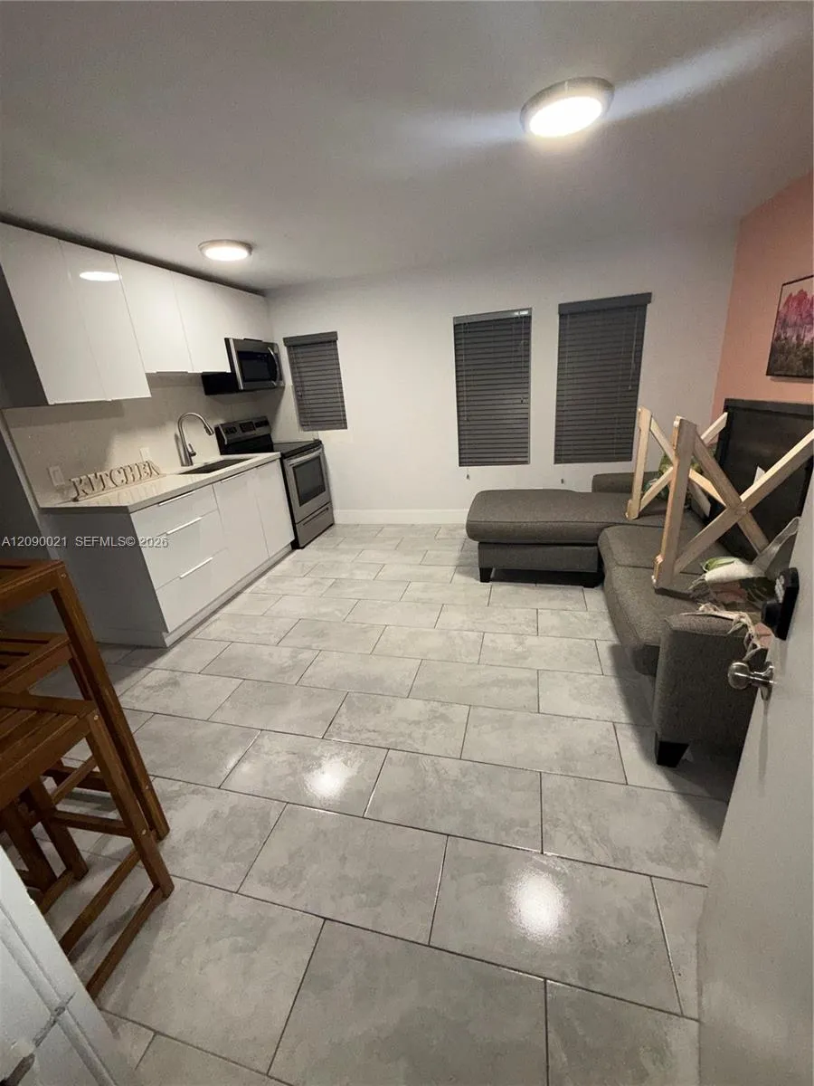 En Renta 2020 Washington Street 4, Hollywood, FL 33020, Hollywood, FL 33020