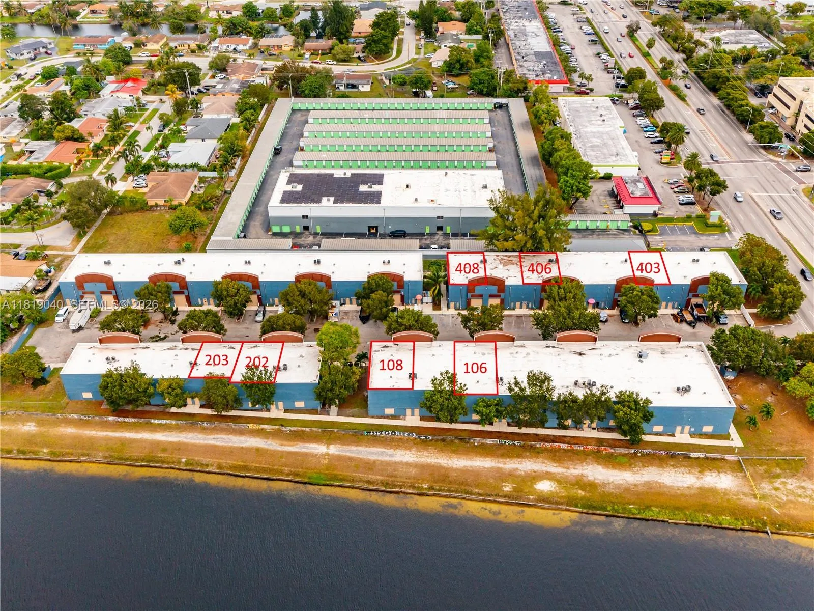 Foto de propiedad en 20200 NW 2nd Avenue, Miami Gardens, FL 33169 Miami Gardens con MLS# 