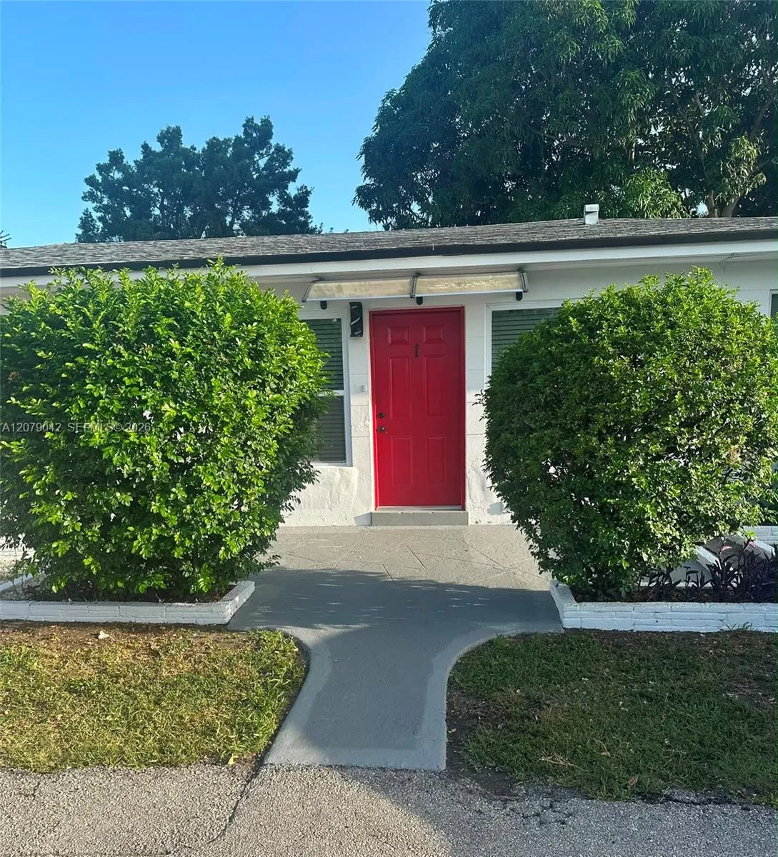 Foto de propiedad en 2024 NE 26th Street 1, Wilton Manors, FL 33305 Wilton Manors con MLS# 
