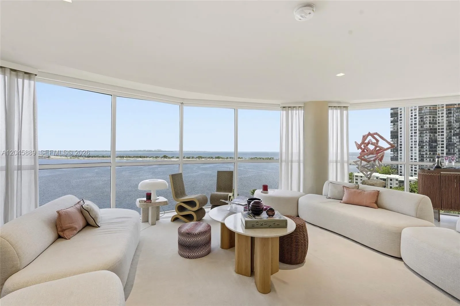 Foto de propiedad en 2025 Brickell Avenue 1401, Miami, FL 33129 Miami con MLS# 