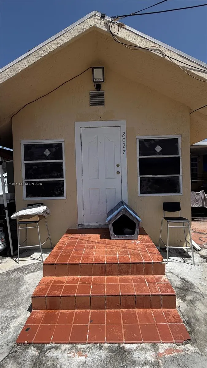 En Renta 2027 NW 1st Terrace R, Miami, FL 33125, Miami, FL 33125
