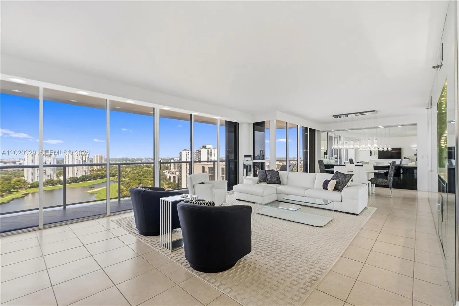Foto de propiedad en 20281 E Country Club Drive 2101, Aventura, FL 33180 Aventura con MLS#