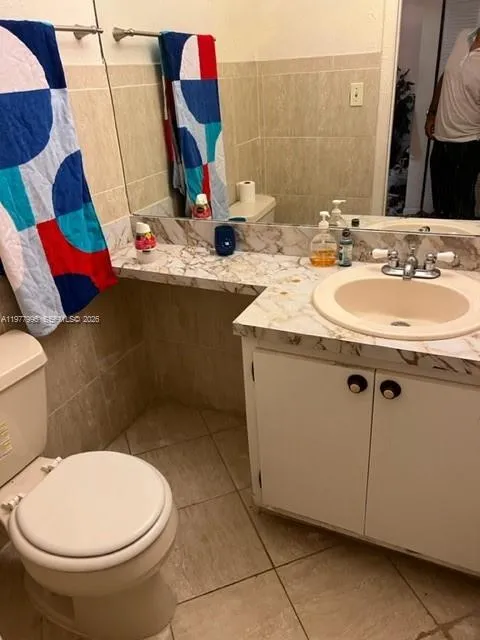 Foto de propiedad en 2029 NW 46th Avenue E503, Lauderhill, FL 33313 Lauderhill con MLS# 