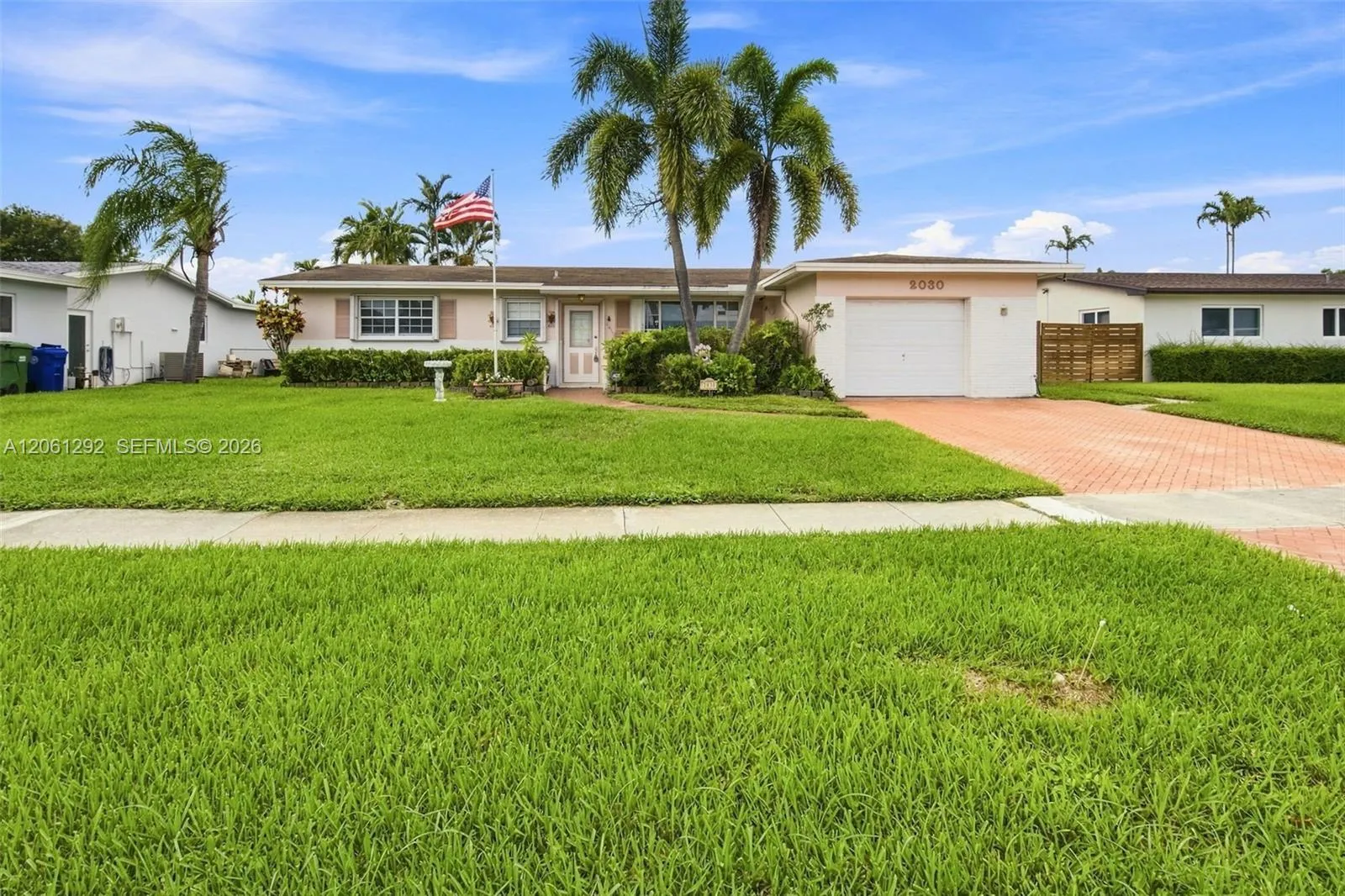 Vendido 2030 NW 88th Terrace, Pembroke Pines, FL 33024, Pembroke Pines, FL 33024