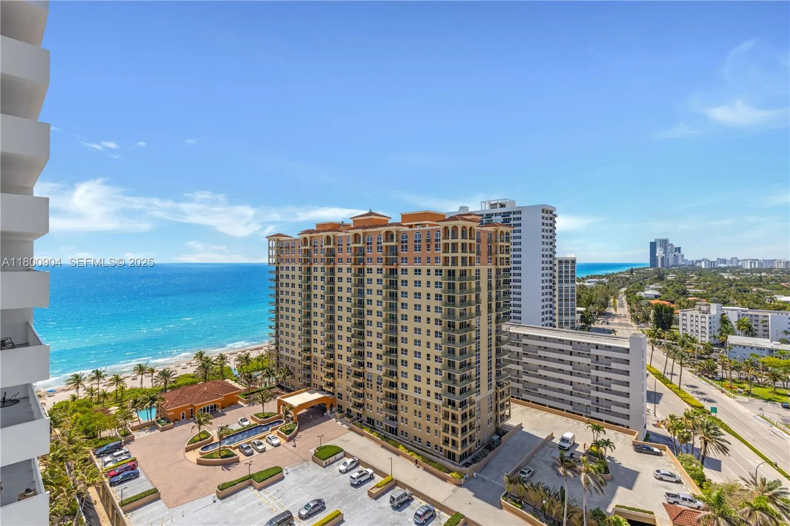 Foto de propiedad en 2030 S Ocean Drive 1707, Hallandale Beach, FL 33009 Hallandale Beach con MLS# 
