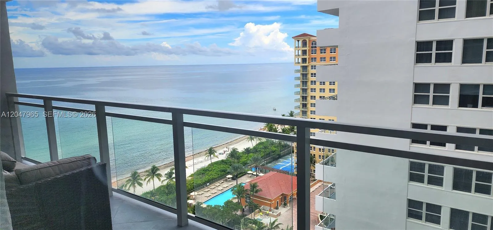 Foto de propiedad en 2030 S Ocean Drive 1718, Hallandale Beach, FL 33009 Hallandale Beach con MLS#