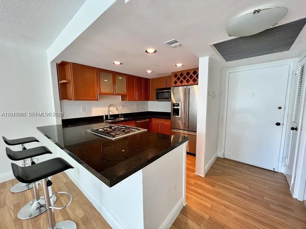 Foto de propiedad en 2030 S Ocean Drive 211, Hallandale Beach, FL 33009 Hallandale Beach con MLS#