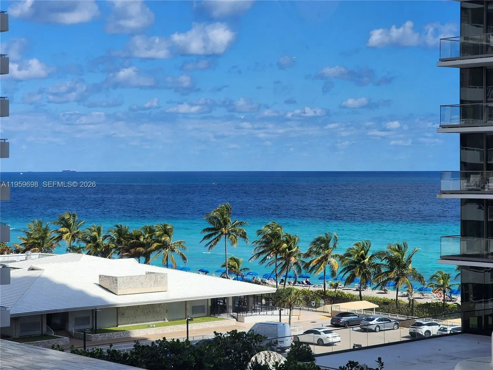 Foto de propiedad en 2030 S Ocean Drive 823, Hallandale Beach, FL 33009 Hallandale Beach con MLS# 