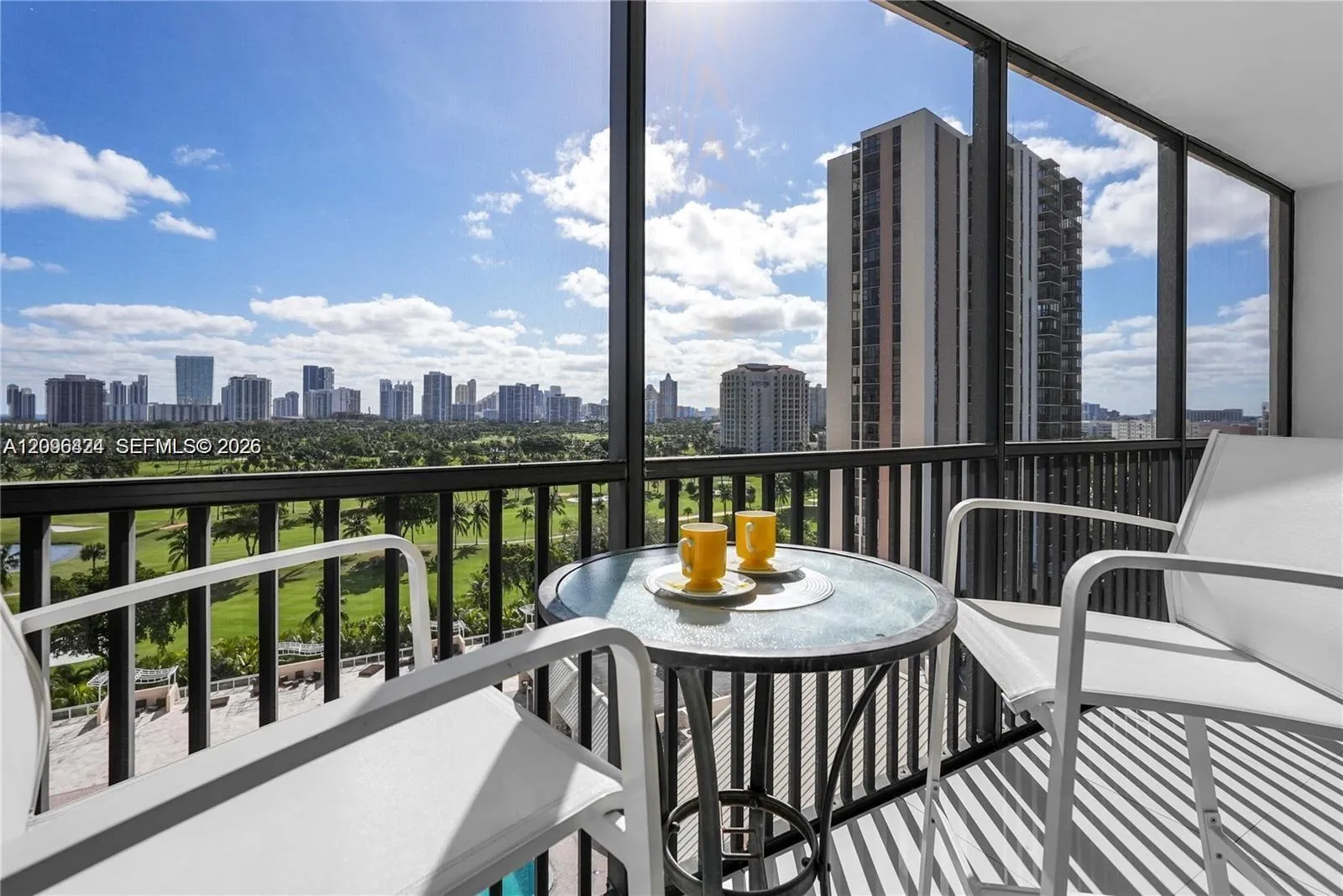 En Venta 20301 W Country Club Drive 1226, Aventura, FL 33180, Aventura, FL 33180