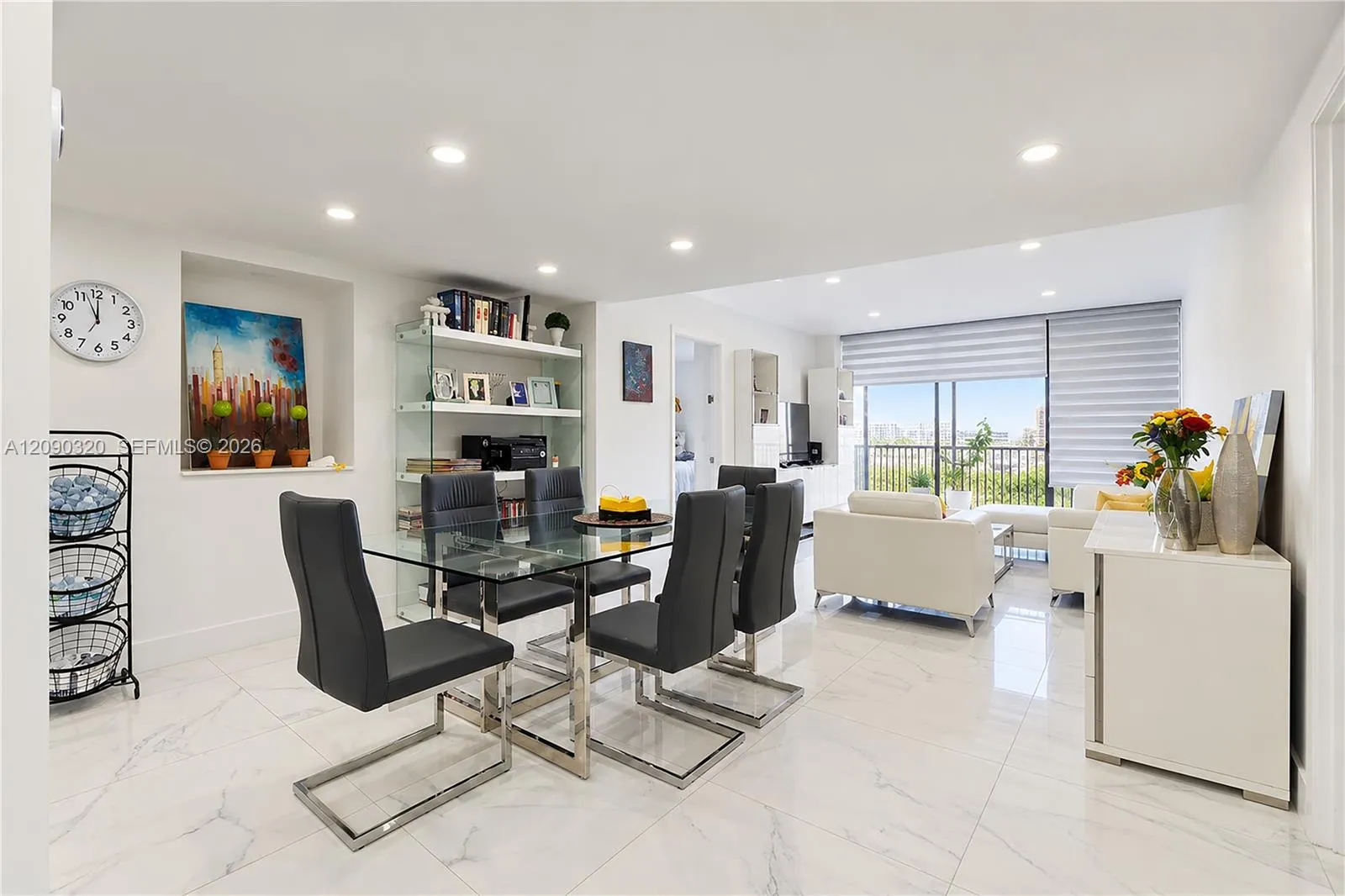 En Venta 20301 W Country Club Drive 930, Aventura, FL 33180, Aventura, FL 33180