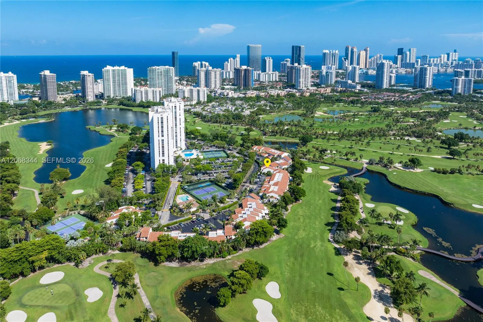 Foto de propiedad en 20302 NE 34th Court 41, Aventura, FL 33180 Aventura con MLS# 