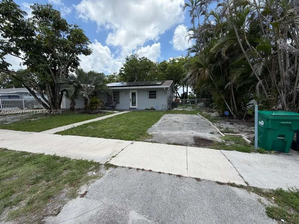 Foto de propiedad en 20302 NW 39th Court 0, Miami Gardens, FL 33055 Miami Gardens con MLS# 