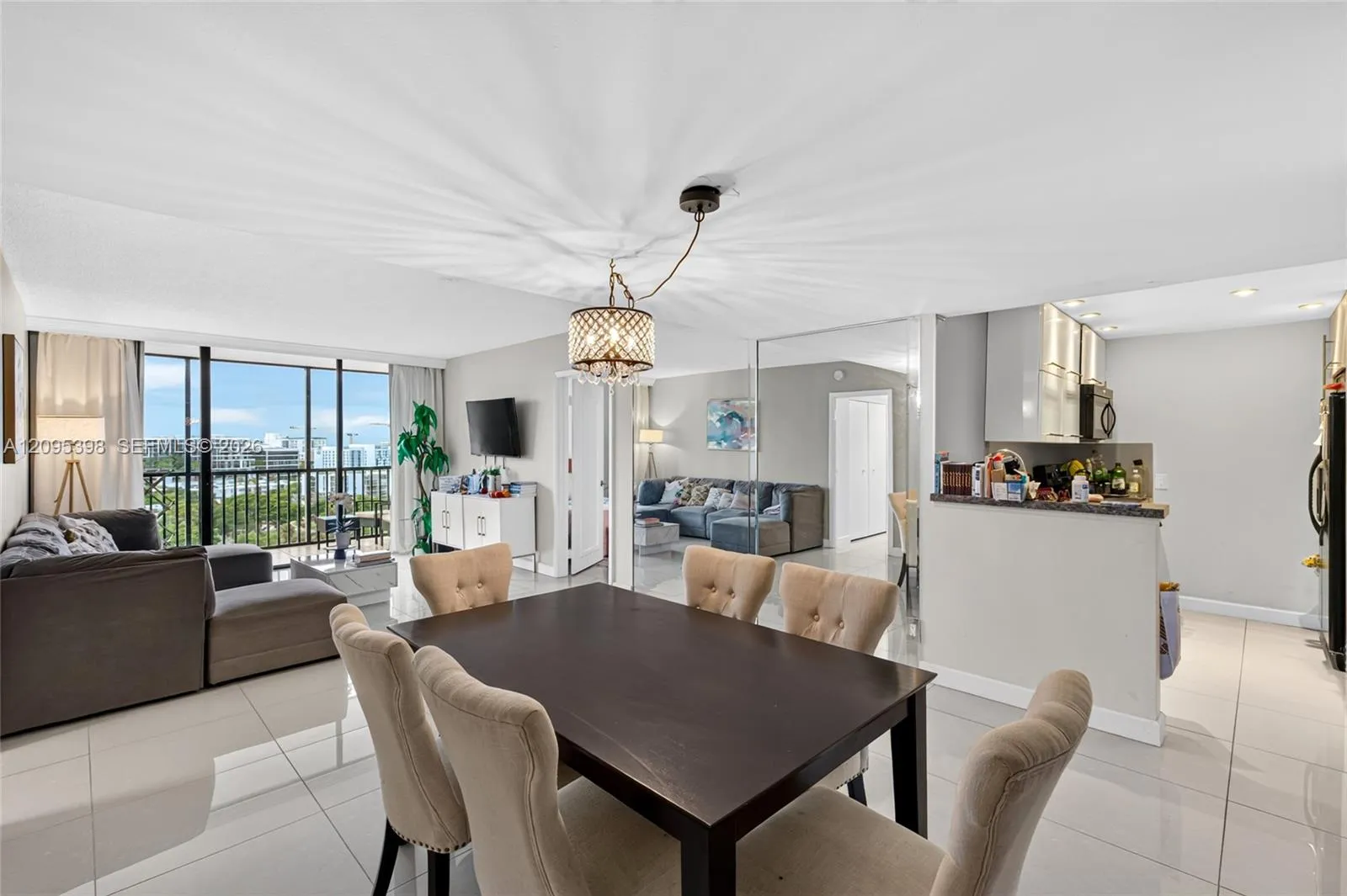 En Venta 20335 W Country Club Drive 1402, Aventura, FL 33180, Aventura, FL 33180