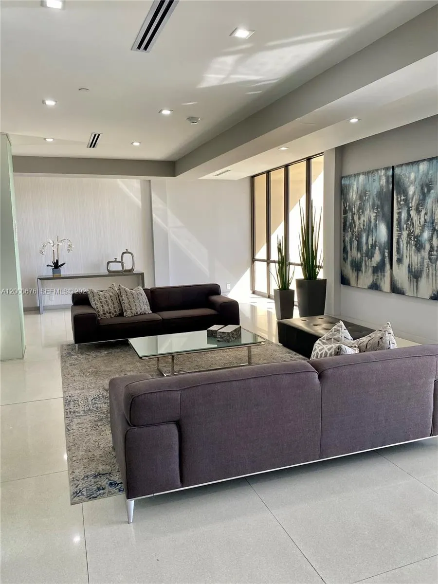 Foto de propiedad en 20379 W Country Club Drive PH-40, Aventura, FL 33180 Aventura con MLS#