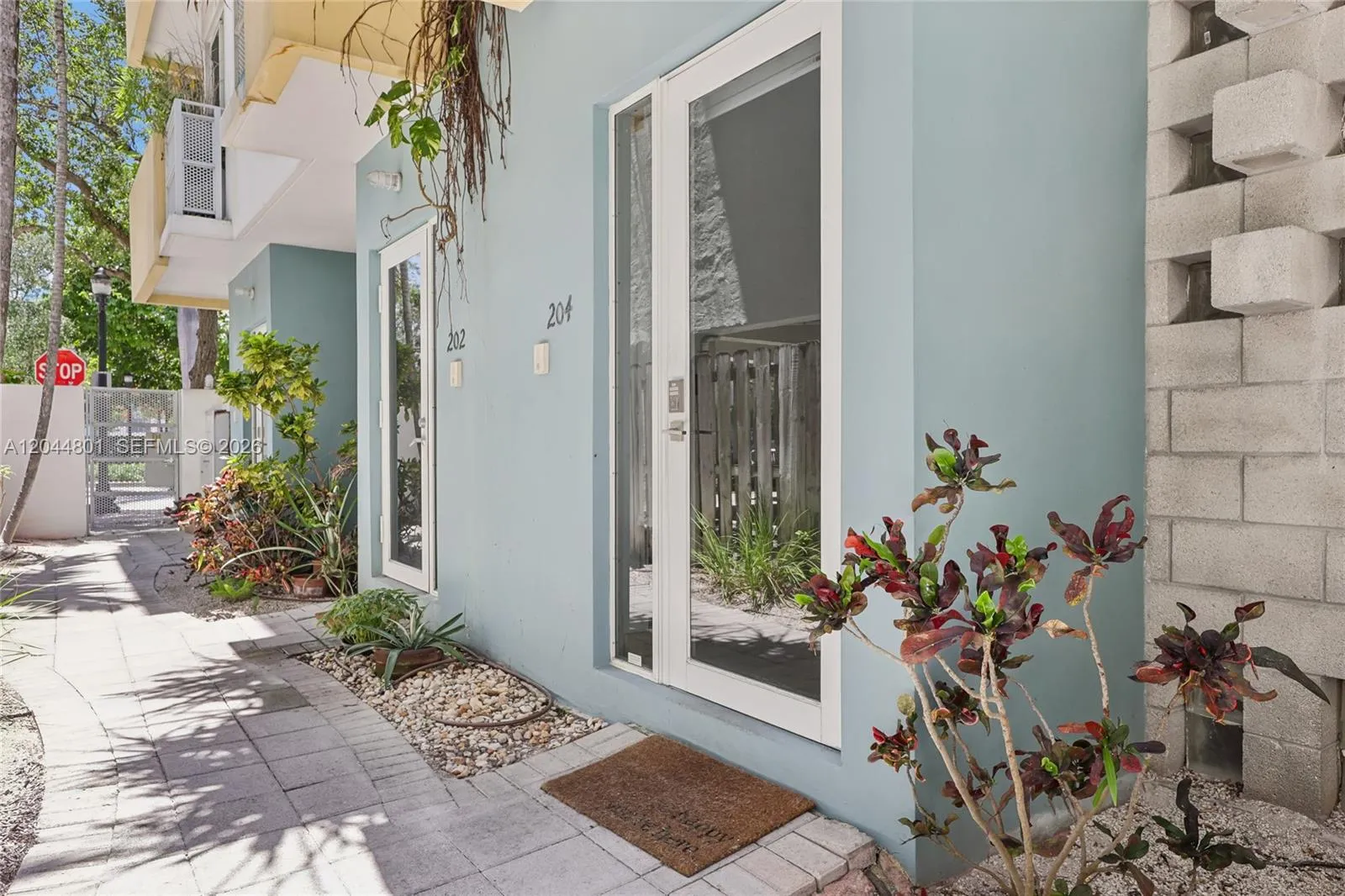 Foto de propiedad en 204 Washington Avenue 13, Miami Beach, FL 33139 Miami Beach con MLS# 