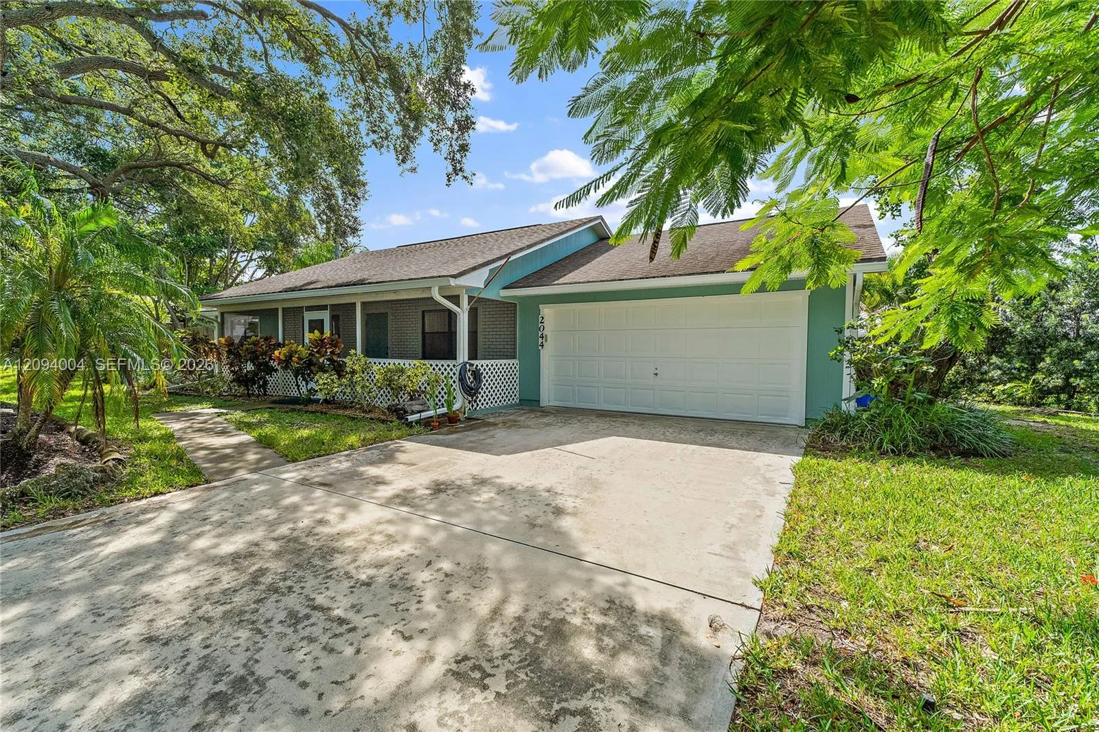 En Venta 2044 NE 24th Street, Jensen Beach, FL 34957, Jensen Beach, FL 34957