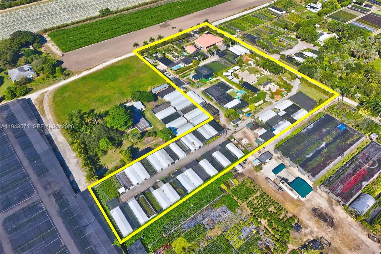 En Venta 20455 SW 154th Avenue, Miami, FL 33187, Miami, FL 33187