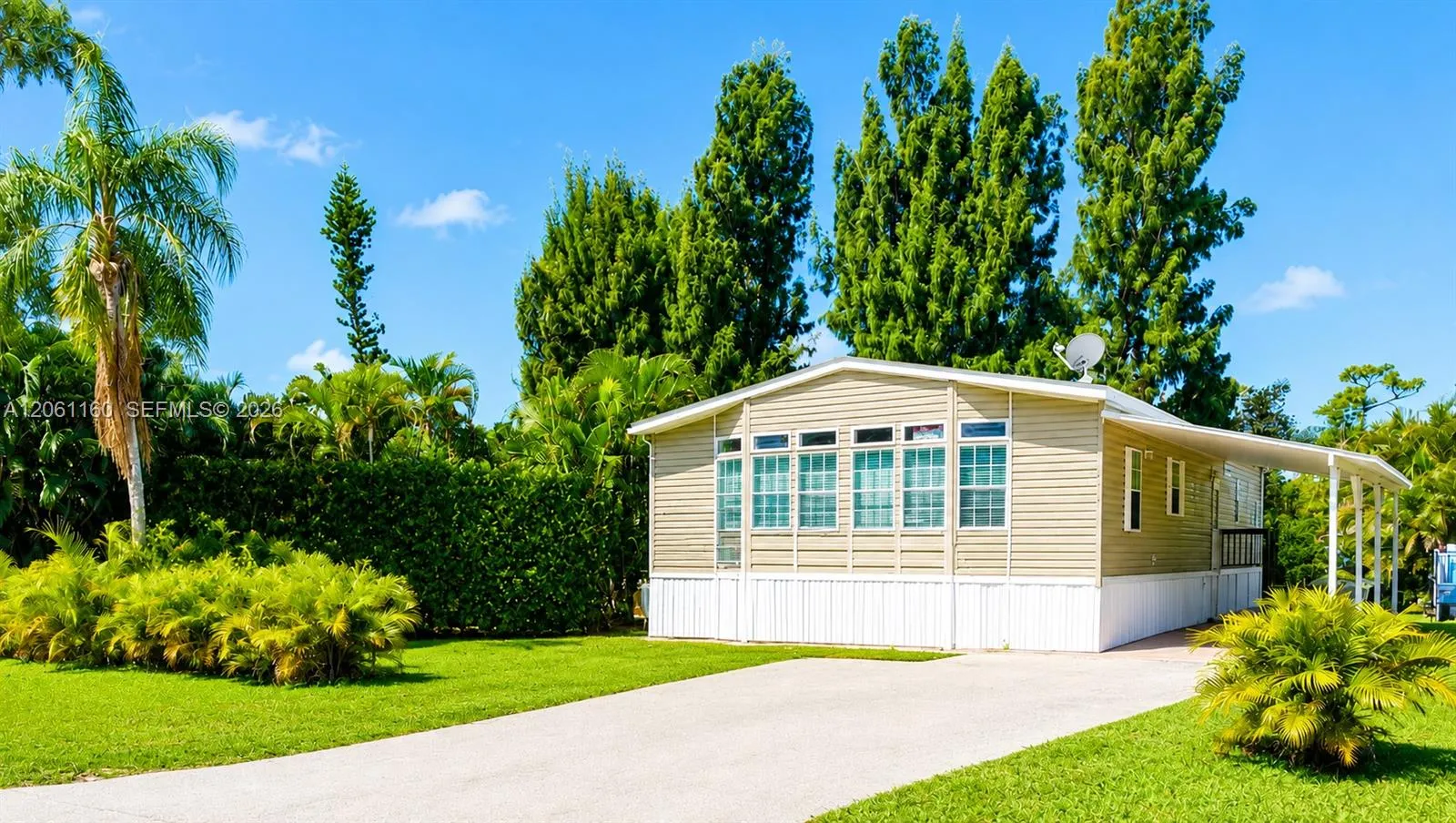 En Venta 20472 Luettich Lane, FL 33928, FL 33928