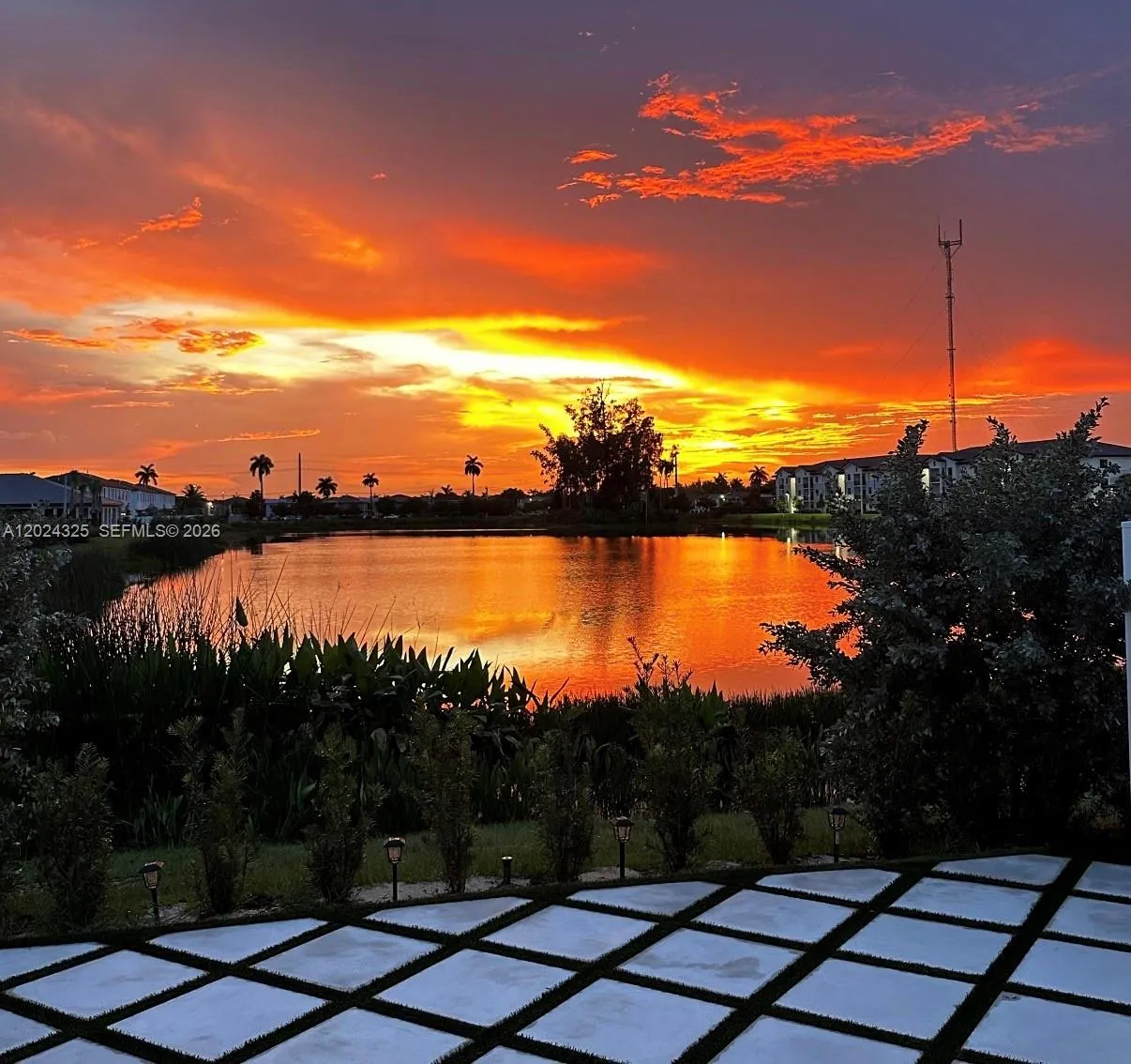 Foto de propiedad en 20478 NW 4th Court 20478, Miami Gardens, FL 33169 Miami Gardens con MLS# 