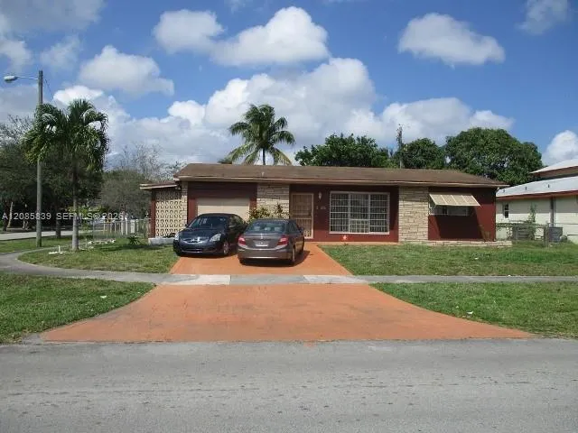 En Venta 205 NE 175th Street, North Miami Beach, FL 33162, North Miami Beach, FL 33162
