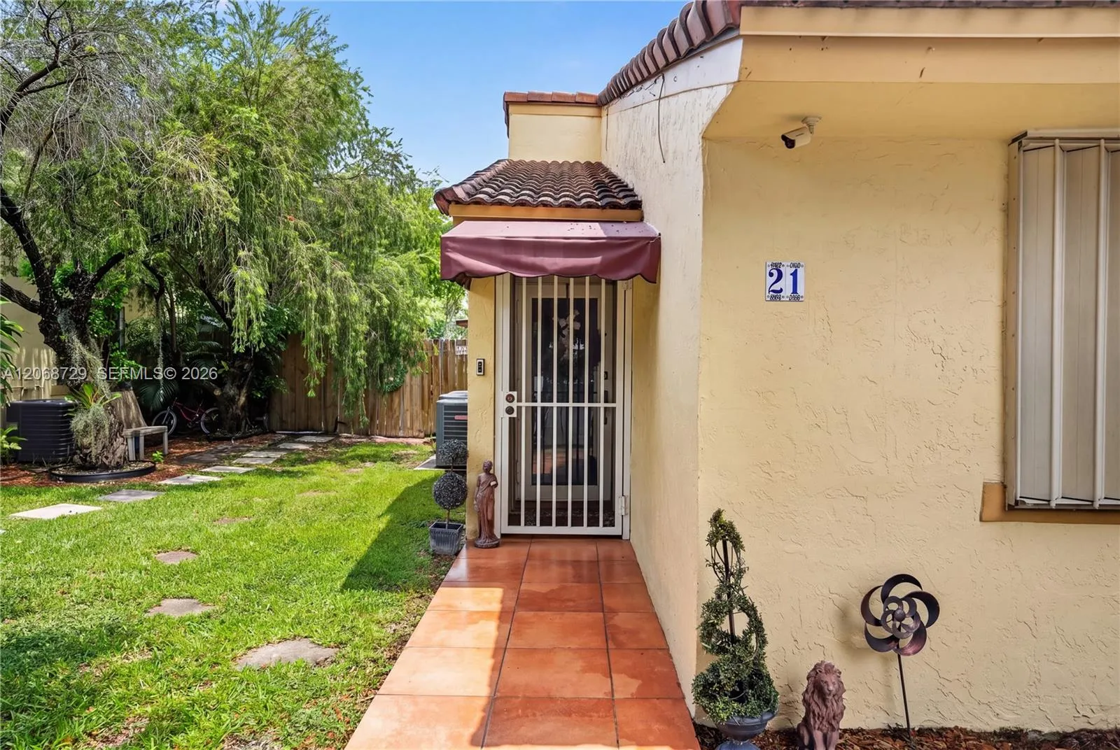 En Venta 2050 SW 122nd Avenue 21, Miami, FL 33175, Miami, FL 33175