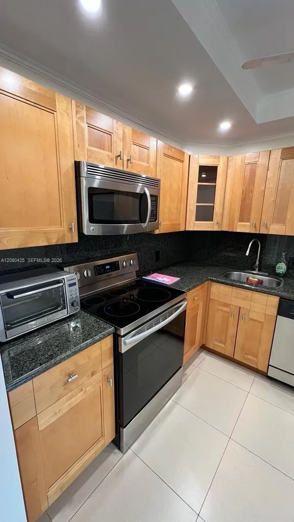 Foto de propiedad en 20500 W Country Club Drive 204, Aventura, FL 33180 Aventura con MLS# 