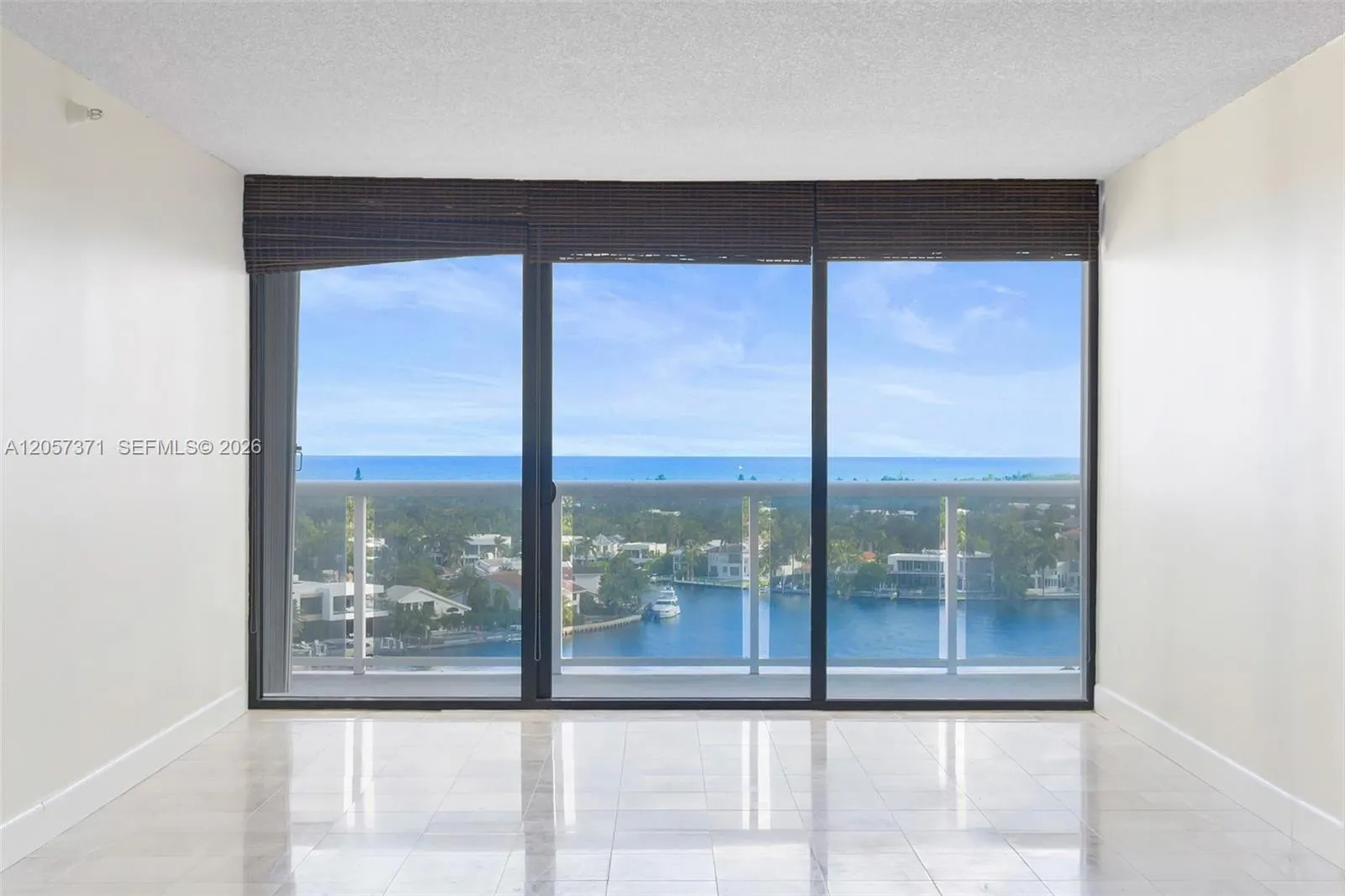 Foto de propiedad en 20505 E Country Club Drive 1434, Aventura, FL 33180 Aventura con MLS# 