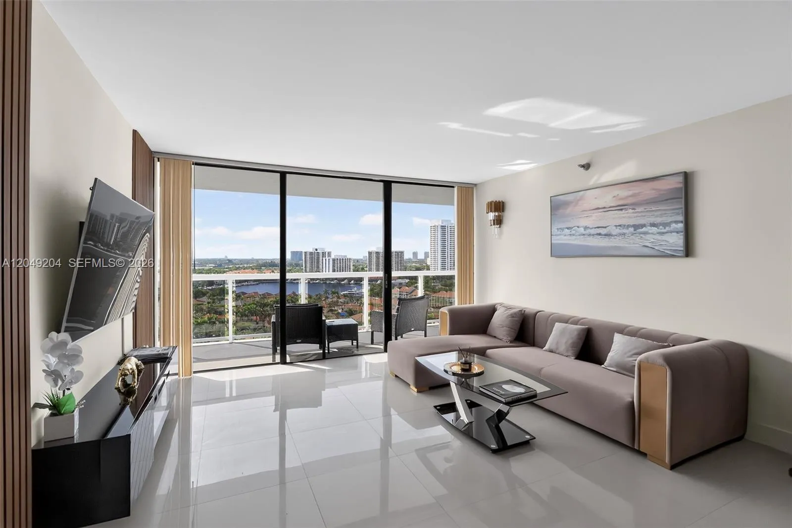 Foto de propiedad en 20505 E Country Club Drive 1739, Aventura, FL 33180 Aventura con MLS# 