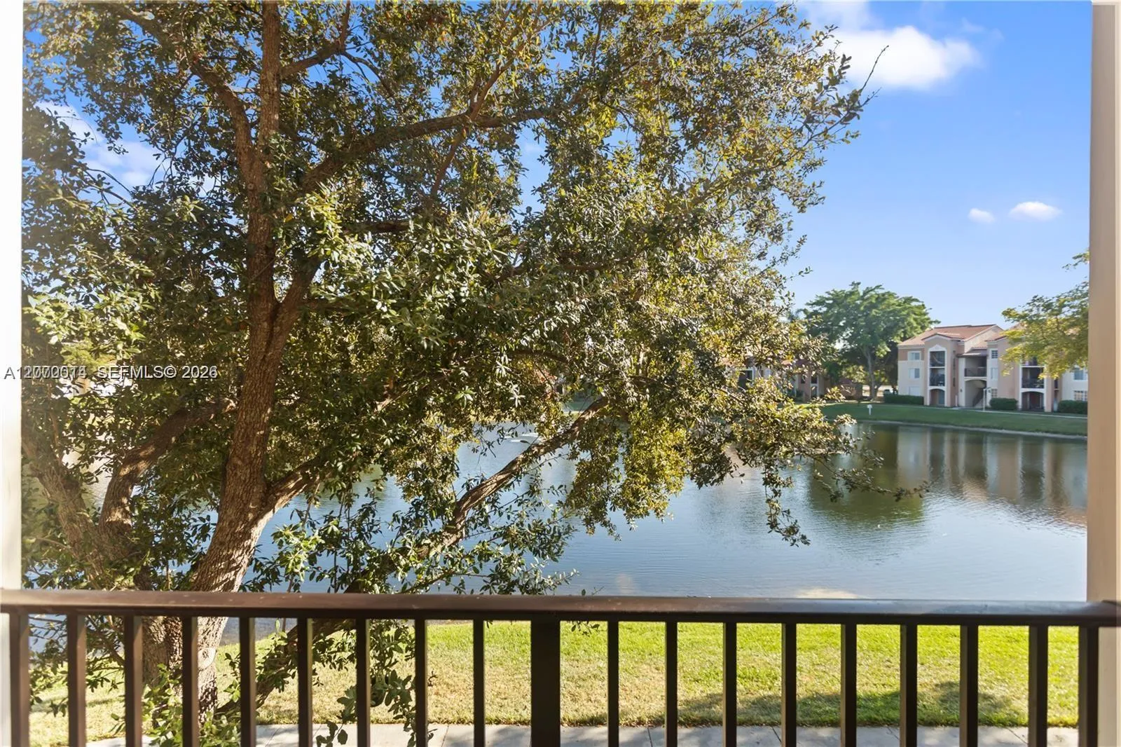 Foto de propiedad en 2051 Renaissance Boulevard 202, Miramar, FL 33025 Miramar con MLS# 