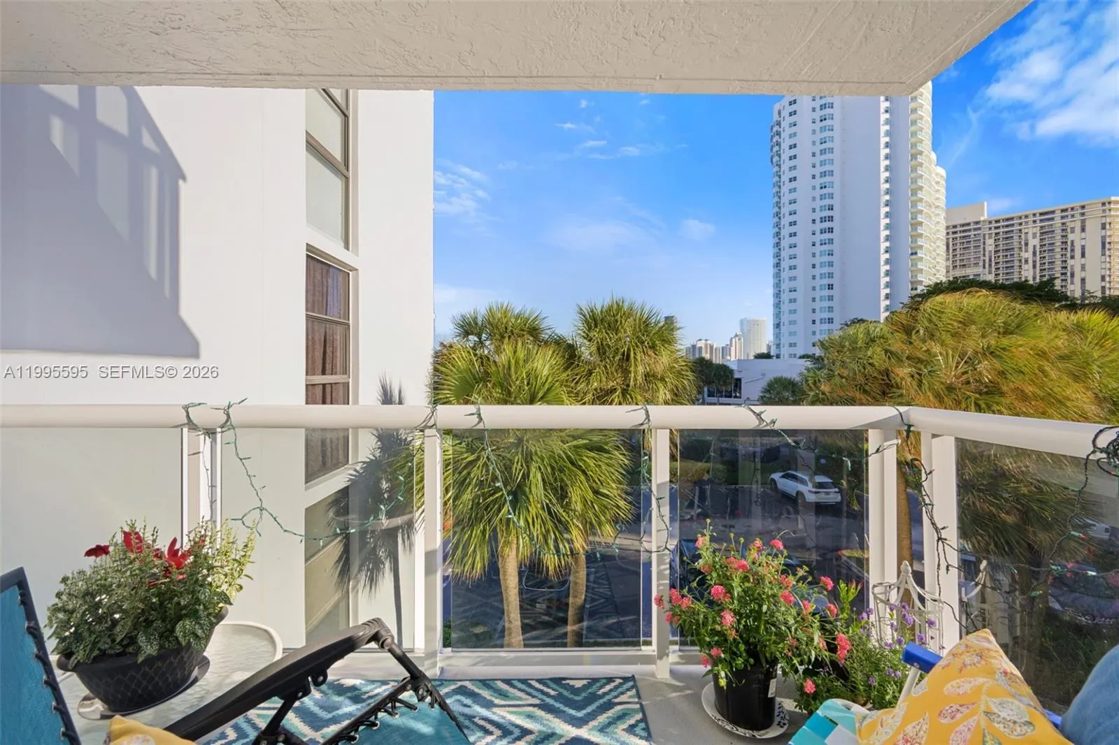 Foto de propiedad en 20515 E Country Club Drive 348, Aventura, FL 33180 Aventura con MLS#