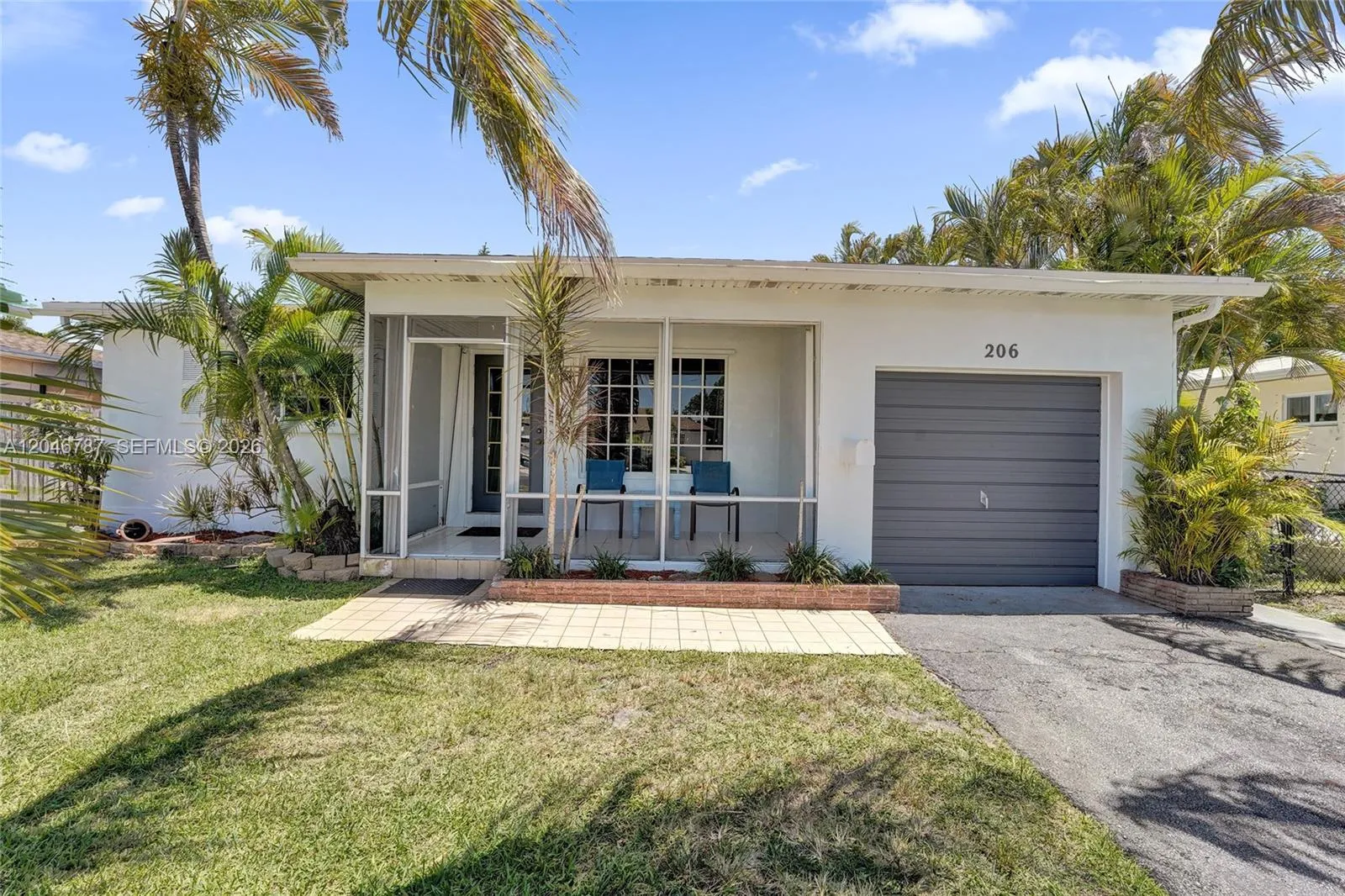 Foto de propiedad en 206 SE 3rd Street, Dania Beach, FL 33004 Dania Beach con MLS# 