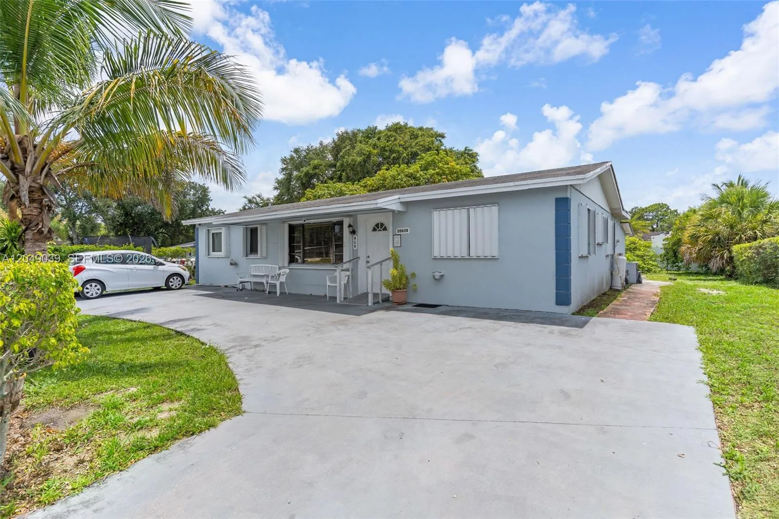 Foto de propiedad en 20630 NW 37th Court, Miami Gardens, FL 33055 Miami Gardens con MLS# 
