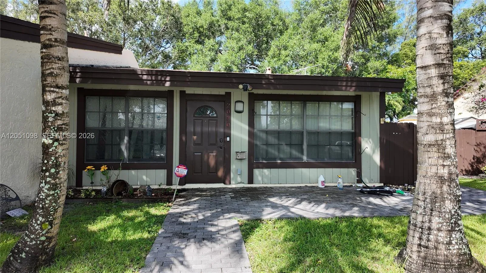 Vendido 2070 Sweet Gum Avenue, Pembroke Pines, FL 33026, Pembroke Pines, FL 33026