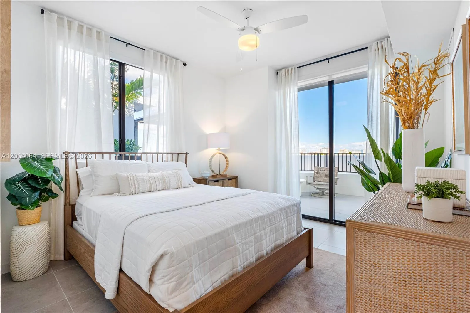 Foto de propiedad en 208 N Federal Highway 403, Pompano Beach, FL 33062 Pompano Beach con MLS# 