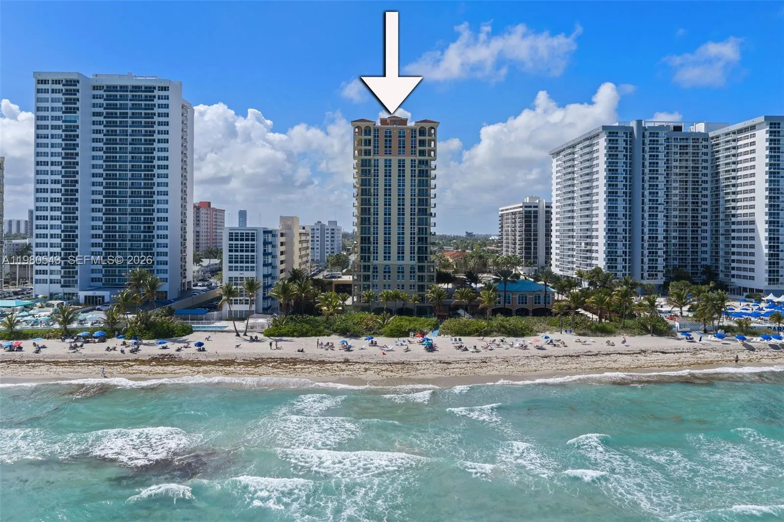 Foto de propiedad en 2080 S Ocean Drive 1402, Hallandale Beach, FL 33009 Hallandale Beach con MLS# 