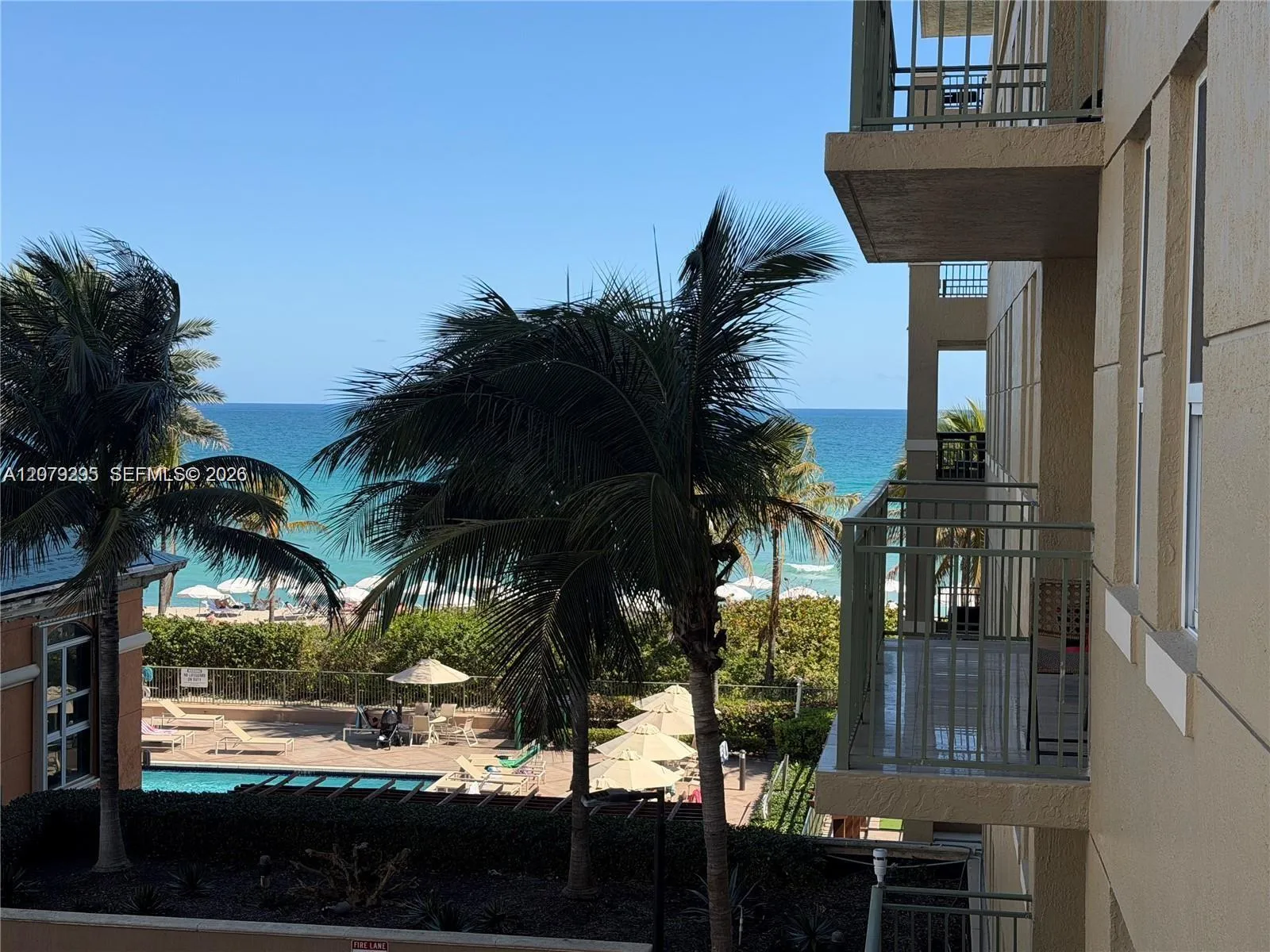 Foto de propiedad en 2080 S Ocean Drive 308, Hallandale Beach, FL 33009 Hallandale Beach con MLS# 