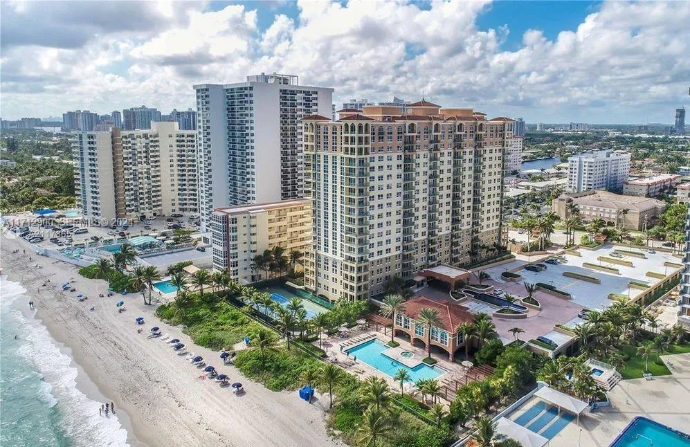 Foto de propiedad en 2080 S Ocean Drive 311, Hallandale Beach, FL 33009 Hallandale Beach con MLS#