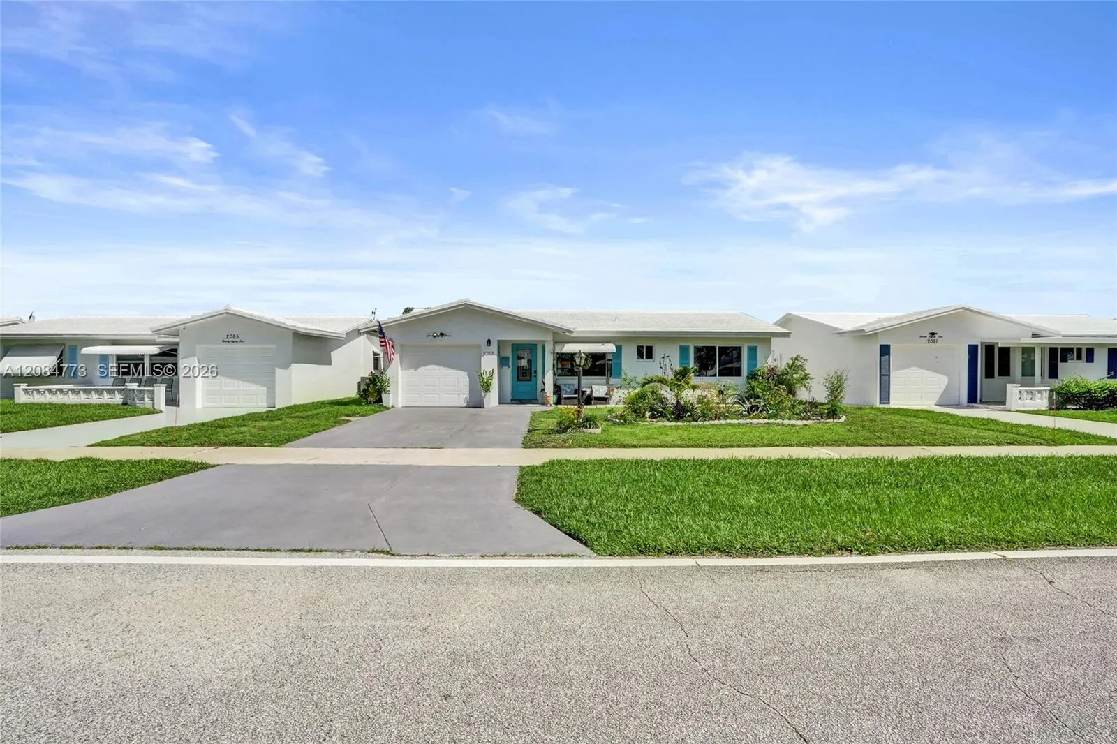 Foto de propiedad en 2083 SW 13th Avenue, Boynton Beach, FL 33426 Boynton Beach con MLS# 