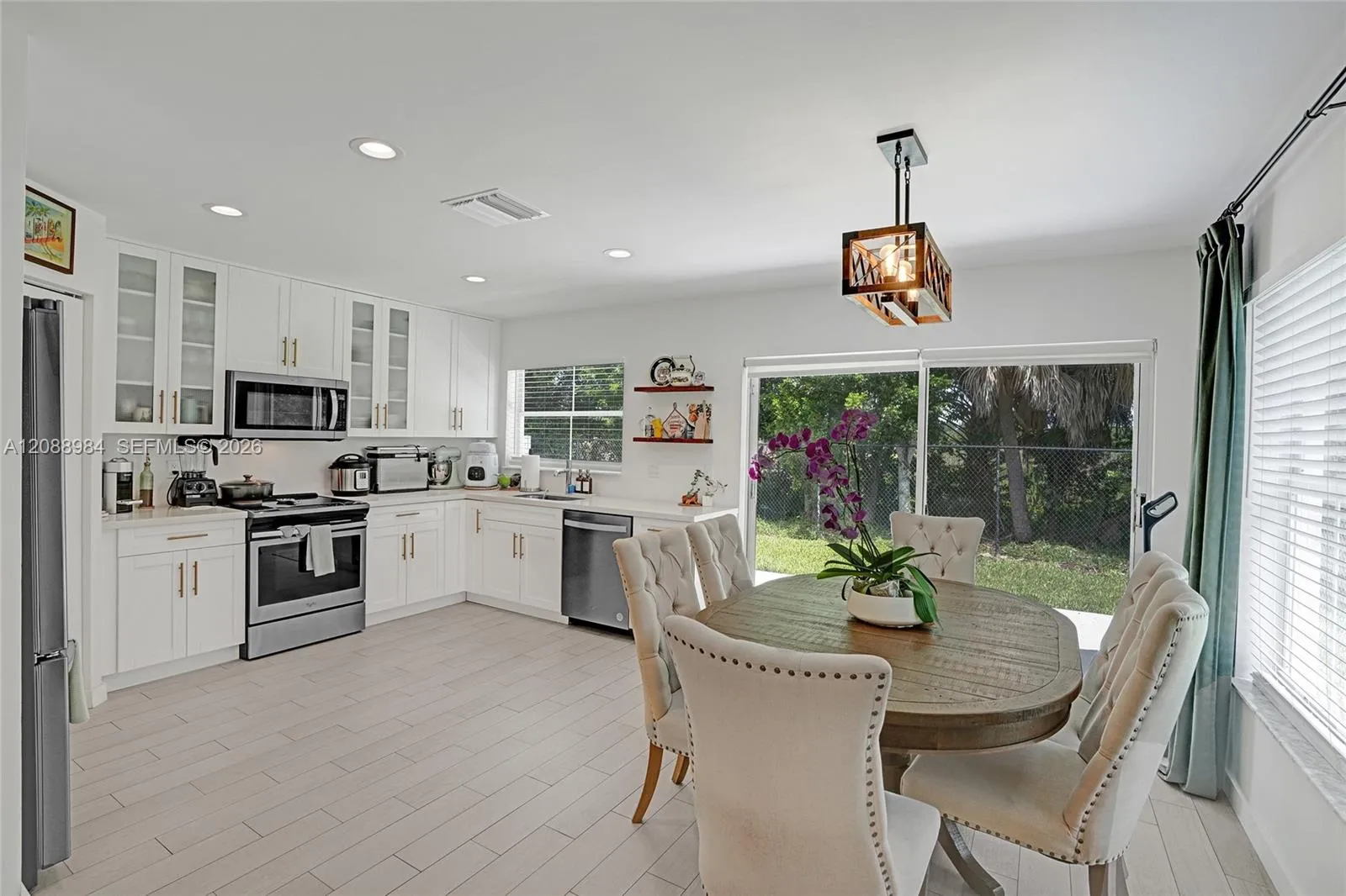 En Venta 20831 NW 22nd Court, Pembroke Pines, FL 33029, Pembroke Pines, FL 33029