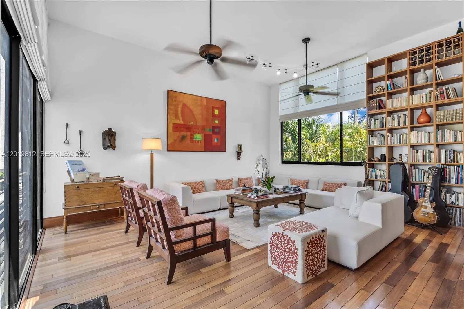 Foto de propiedad en 209 E Enid Drive 36, Key Biscayne, FL 33149 Key Biscayne con MLS# 