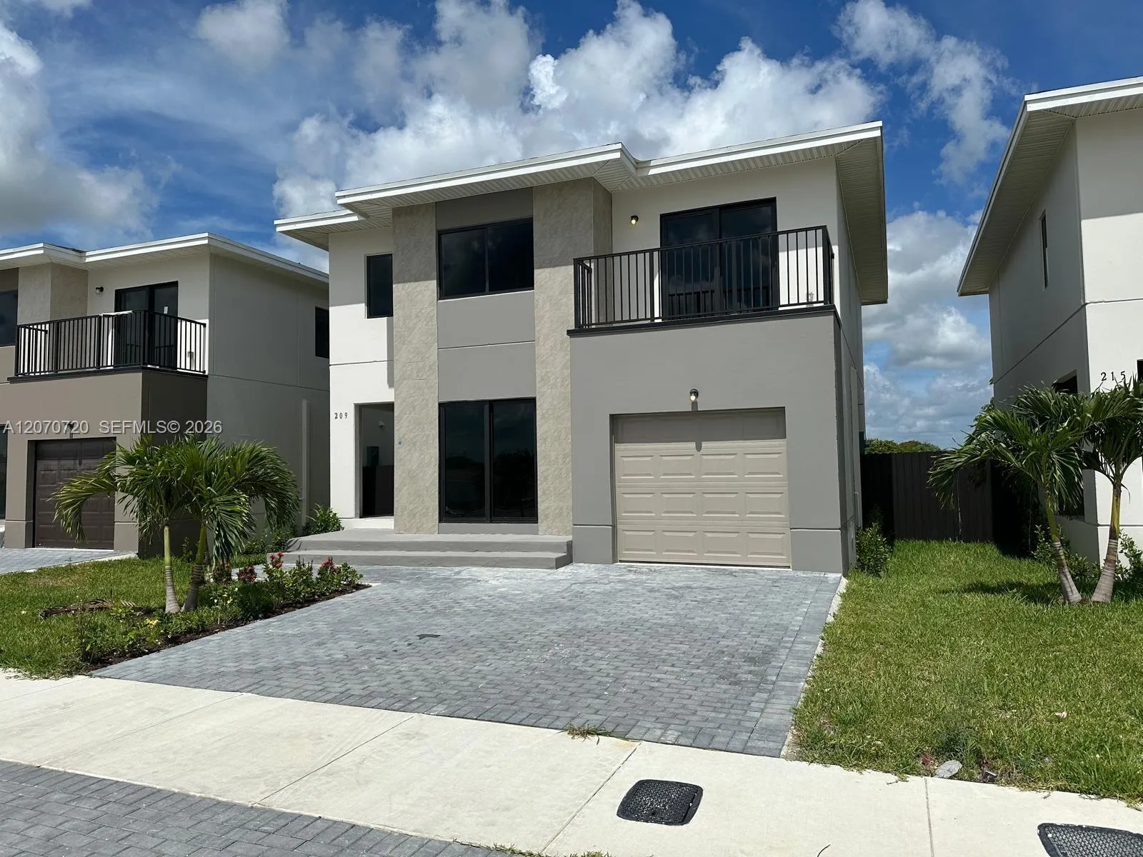 Foto de propiedad en 209 NW 13th Place, Florida City, FL 33034 Florida City con MLS# 
