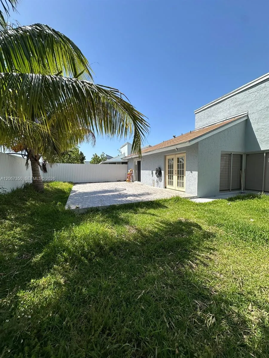 En Renta 20926 SW 124th Ave Road, Miami, FL 33177, Miami, FL 33177